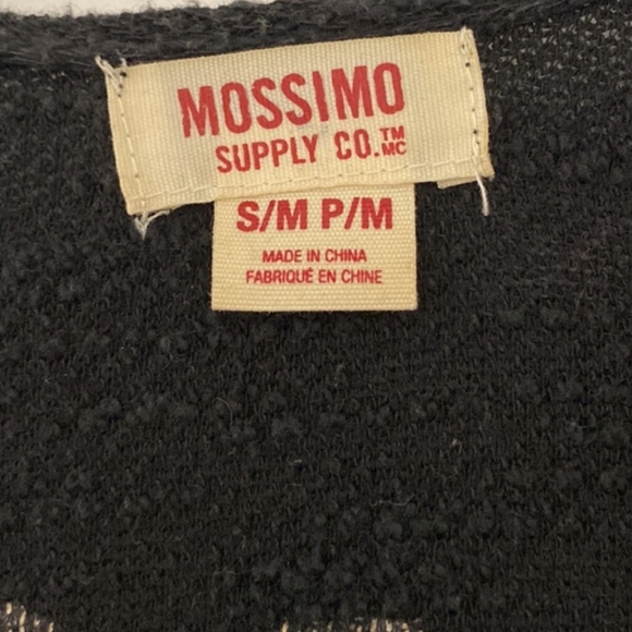 2/$20 ✨Mossimo Knit Poncho/Shawl - Picture 3 of 4